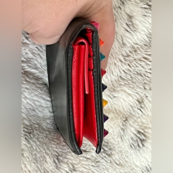 Christian Louboutin Multicolor Studded
Patent Leather Bifold card case holder - Picture 11 of 15